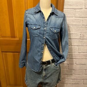 GAP 1969 Pearl Snap Button Down Denim Long Sleeve 100% Cotton Sz XS